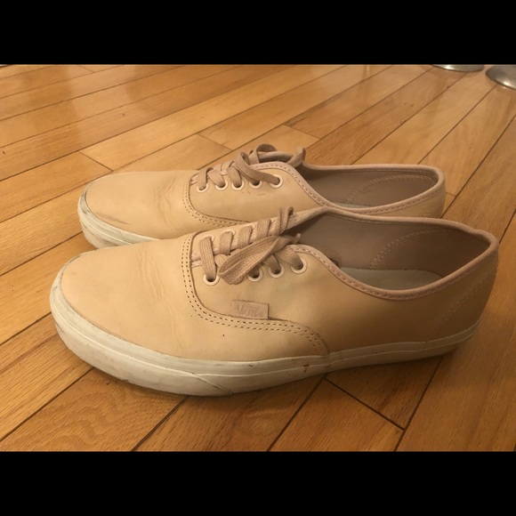 Fair Condition 6/10 Vans ultracush need refurbishment men’s size 9.5!! - Picture 2 of 4